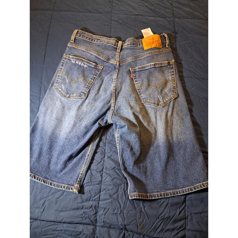 Levis 502 Regular Taper Distressed Denim Shorts Mens 34 Blue Medium‎ Wash Fray